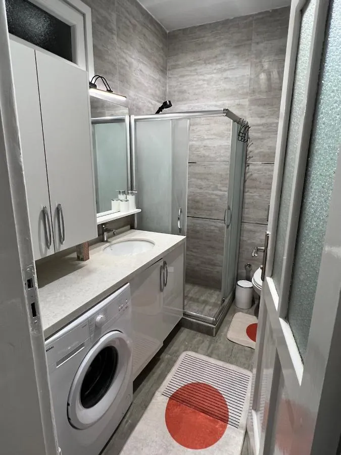 Peaceful And Perfectly Located Apartment In Cihangir Istanbul